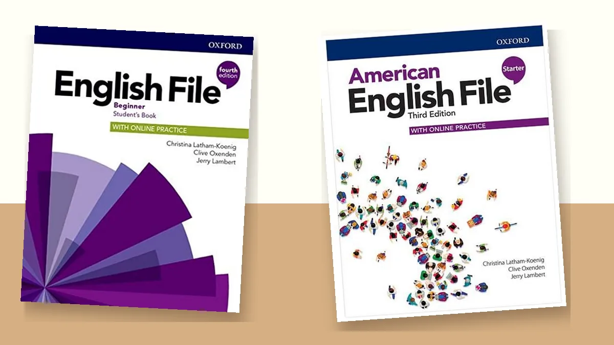 انگلیش فایل یا امریکن انگلیش فایل 2 جلد کتاب English File Beginner ویرایش چهارم با نقش بادبزن بنفش در کنار جلد کتاب American English File Starter ویرایش سوم با تصویر آدمهای ریز روی میز کتابفروشی